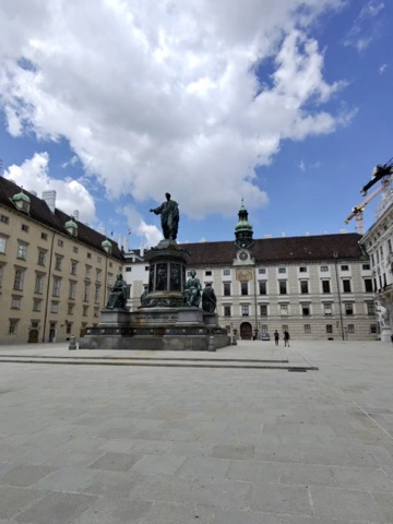 Hofburg courtyard